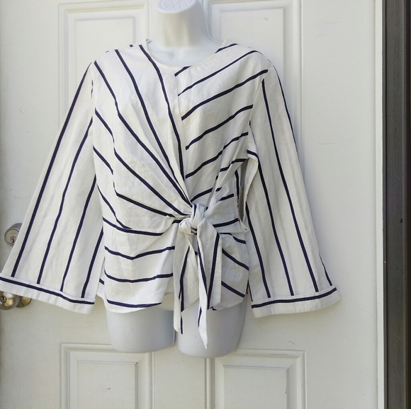 Zara Blouse - Picture 2 of 6